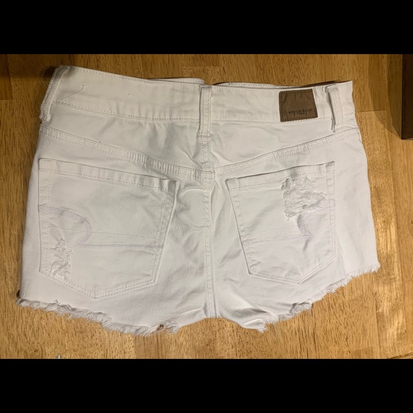 American Eagle Hi-Rise Shortie - Picture 2 of 6